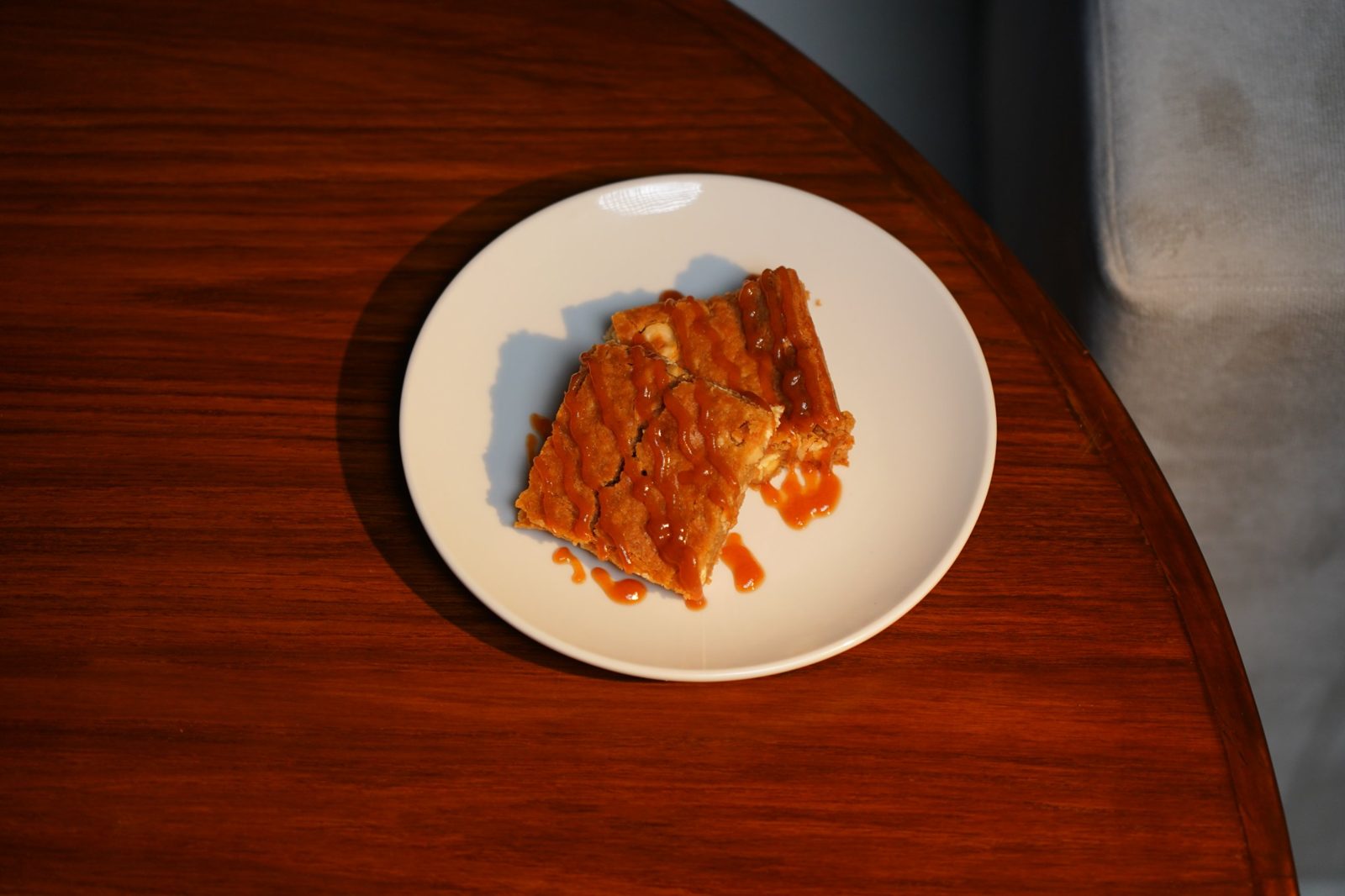 Salted caramel blondie