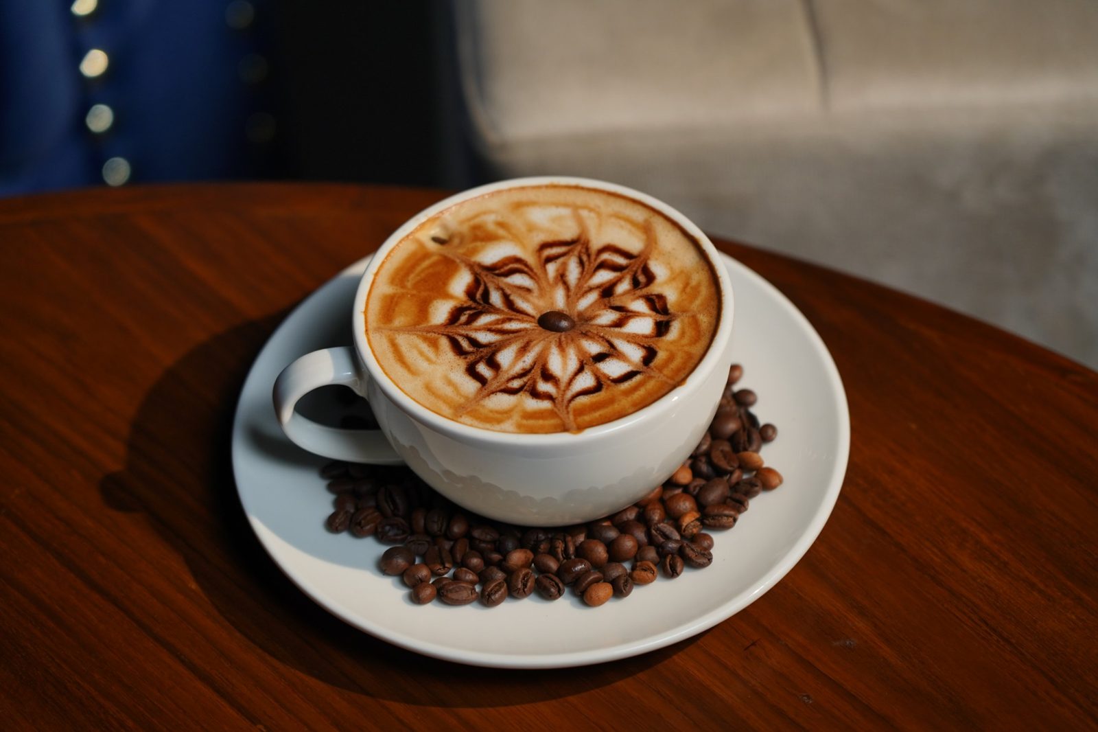 Cappuccino with latte art