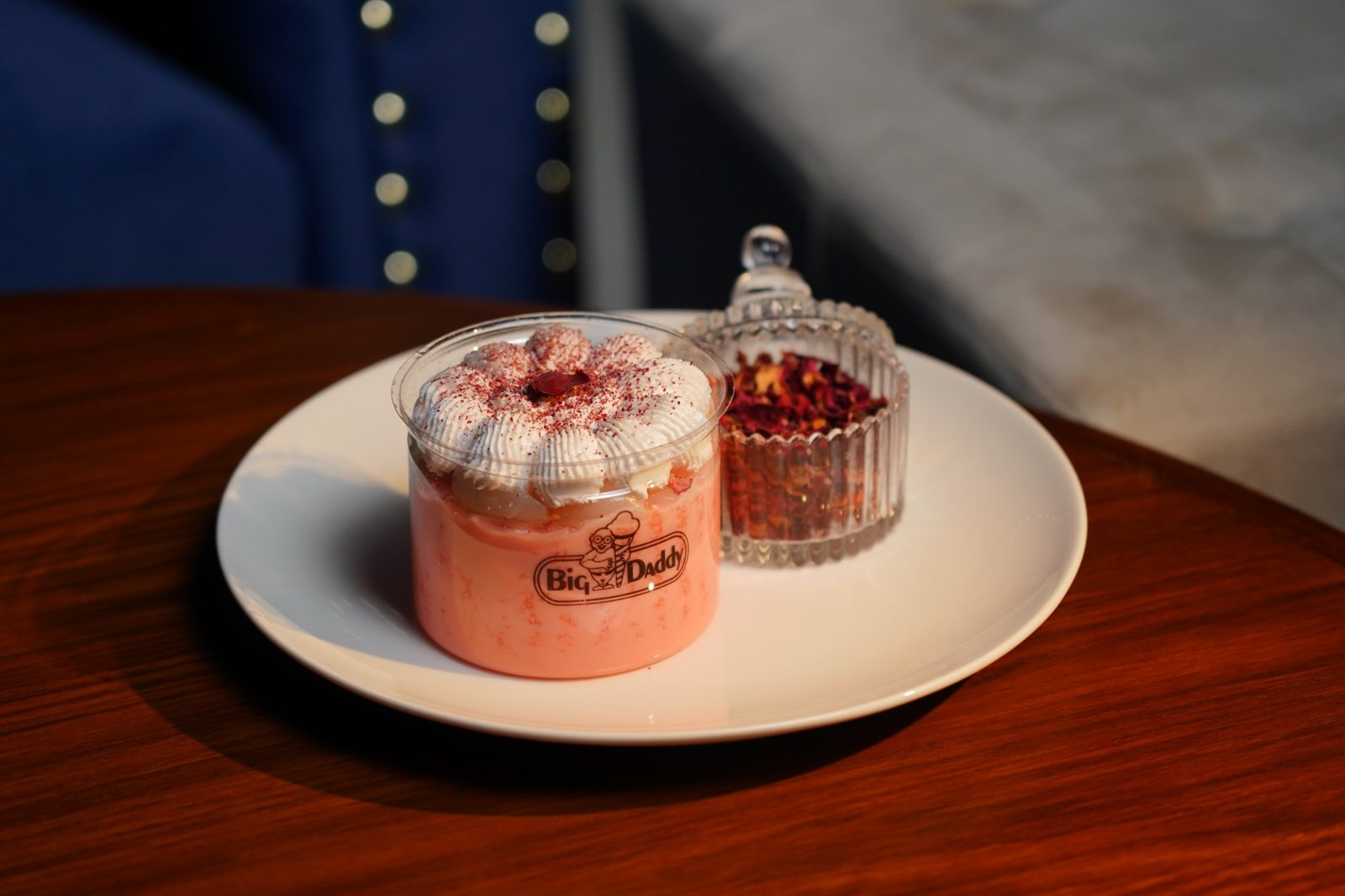 Rose and lychee jar